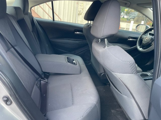 Used 2020 Toyota Corolla LE FWD image 17