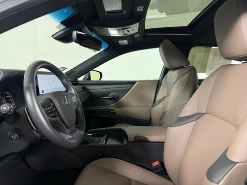 Certified 2025 Lexus ES 300h w/ Premium Package FWD image 21