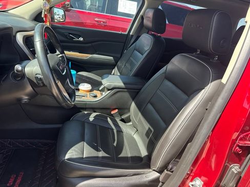Used 2019 GMC Acadia Denali w/ Technology Package FWD image 6