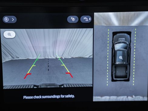 Used 2025 Ford F150 Raptor image 56