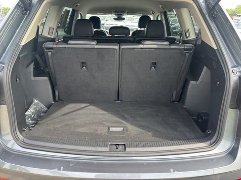 Certified 2025 Volkswagen Atlas SE AWD/4WD image 25