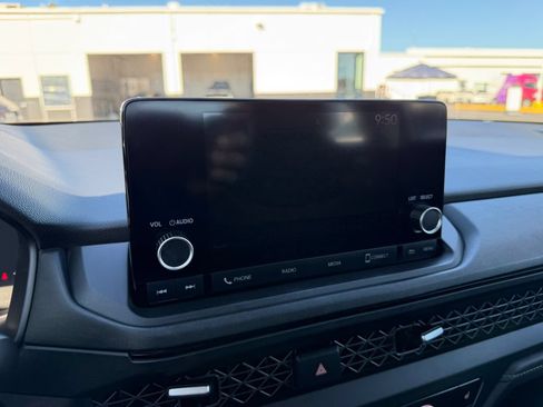 Used 2023 Honda Accord EX image 23