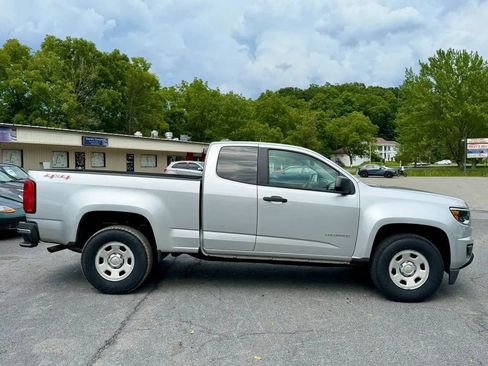 Used 2016 Chevrolet Colorado W/T w/ WT Convenience Package AWD/4WD image 9