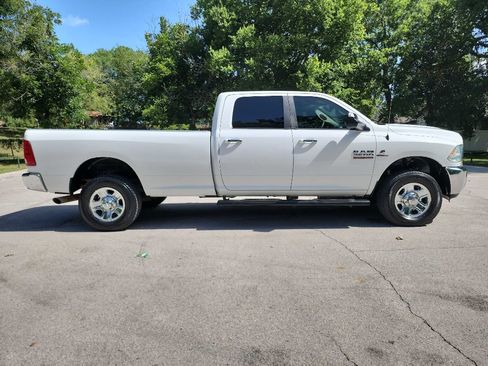 Used 2016 RAM 3500 SLT AWD/4WD image 13