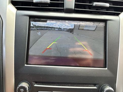 Used 2016 Ford Fusion SE w/ Equipment Group 202A FWD image 23