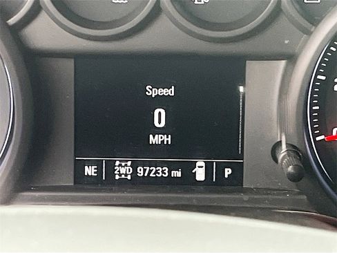 Used 2021 Chevrolet Silverado 1500 Custom image 12