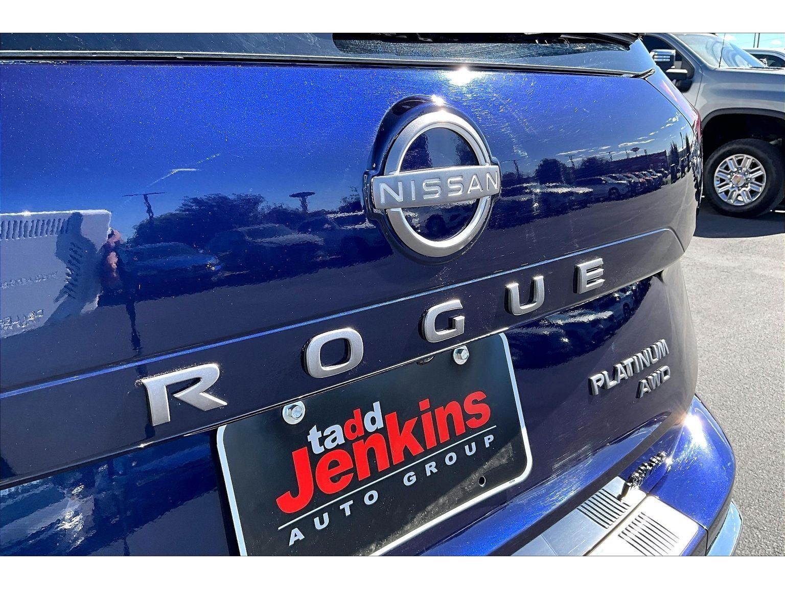 Used 2024 Nissan Rogue Platinum AWD/4WD image 34