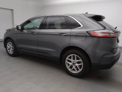 Used 2023 Ford Edge SEL image 3