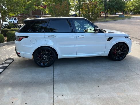 Used 2022 Land Rover Range Rover Sport HST AWD/4WD image 11