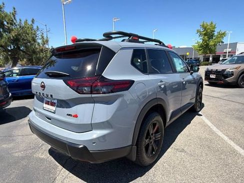 New 2026 Nissan Rogue SV w/ Rock Creek Premium Package AWD/4WD image 4