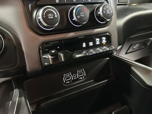 Used 2019 RAM 2500 Big Horn AWD/4WD image 23