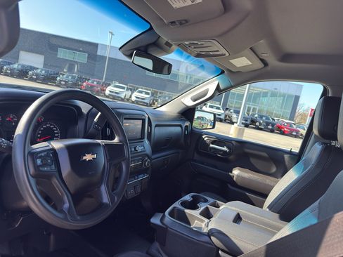 Used 2023 Chevrolet Silverado 1500 W/T w/ WT Value Package AWD/4WD image 26