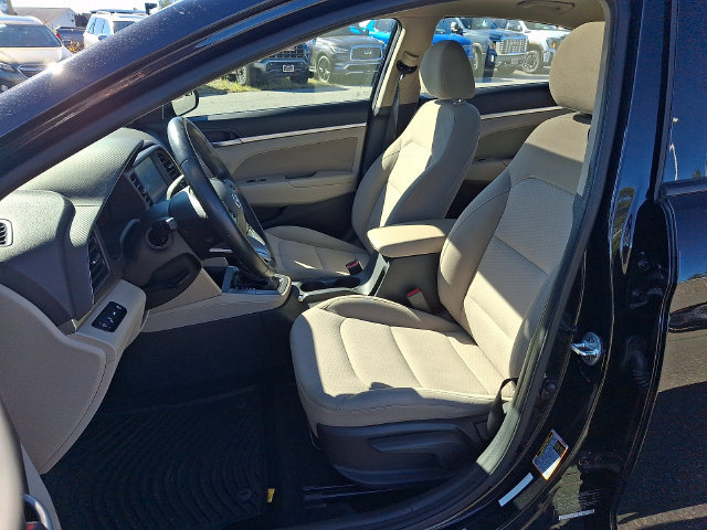 Used 2020 Hyundai Elantra Value Edition w/ Winter Weather Package FWD image 2