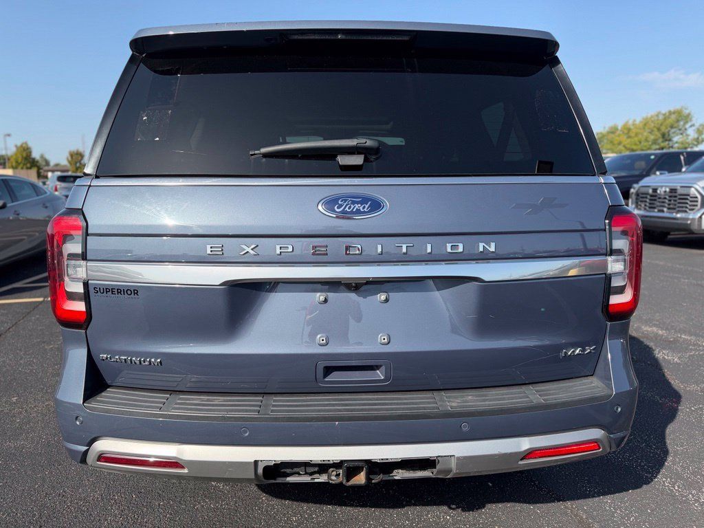 Used 2023 Ford Expedition Max Platinum AWD/4WD image 5