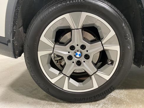 Certified 2024 BMW X1 xDrive28i w/ Technology Package image 24