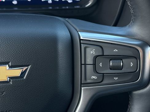 Certified 2024 Chevrolet Suburban Premier image 31