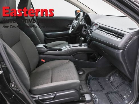 Used 2021 Honda HR-V LX image 22