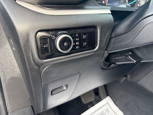 Used 2023 Ford Explorer XLT w/ Equipment Group 202A image 26