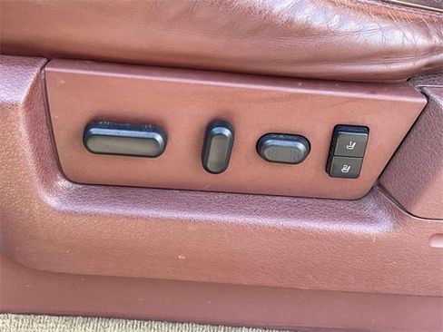 Used 2013 Ford F150 King Ranch w/ King Ranch Luxury Pkg image 15