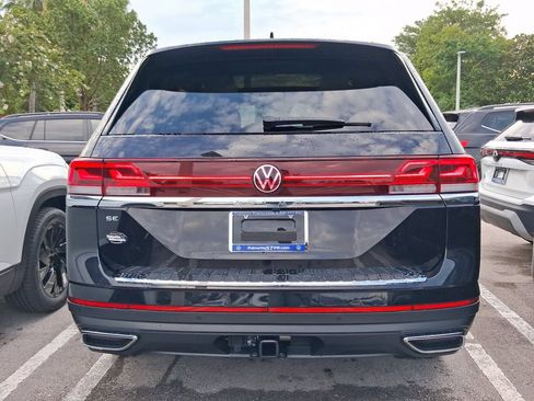New 2026 Volkswagen Atlas SE FWD image 4