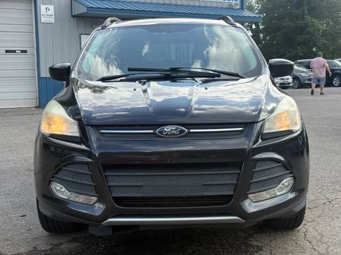 Used 2015 Ford Escape SE w/ Equipment Group 201A AWD/4WD image 8