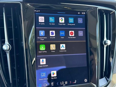 Used 2024 Volvo S60 B5 Plus image 29