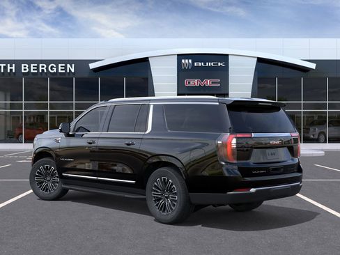 New 2026 GMC Yukon XL Elevation image 3