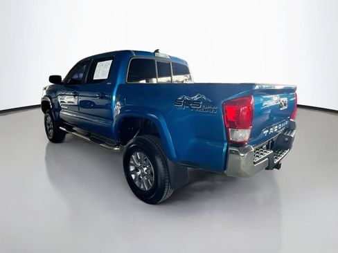Used 2016 Toyota Tacoma SR5 RWD image 6