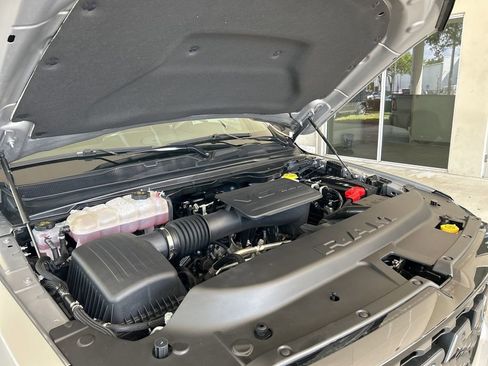 Used 2025 RAM 1500 Big Horn RWD image 10
