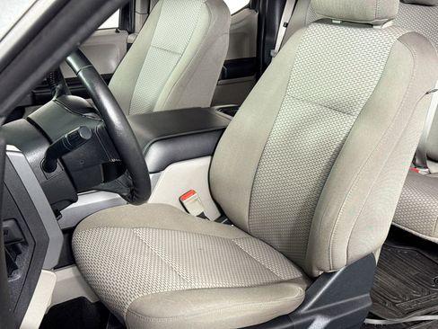 Used 2018 Ford F150 XLT w/ Equipment Group 302A Luxury image 17