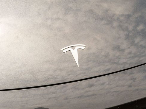 Used 2025 Tesla Model 3 RWD image 6