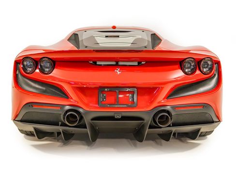 Used 2020 Ferrari F8 Tributo image 6