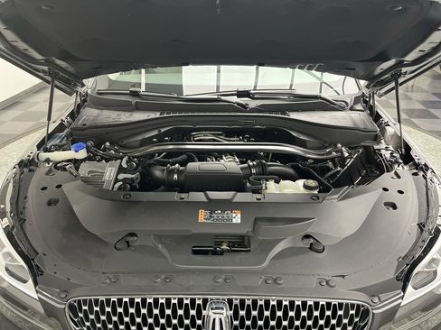 Used 2024 Lincoln Aviator Reserve w/ Equipment Group 201A image 31