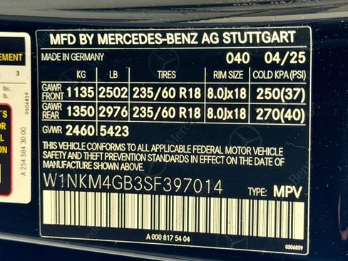 Certified 2025 Mercedes-Benz GLC 300 image 30