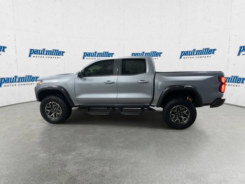 Used 2024 Chevrolet Colorado ZR2 w/ ZR2 Convenience Package III AWD/4WD image 7