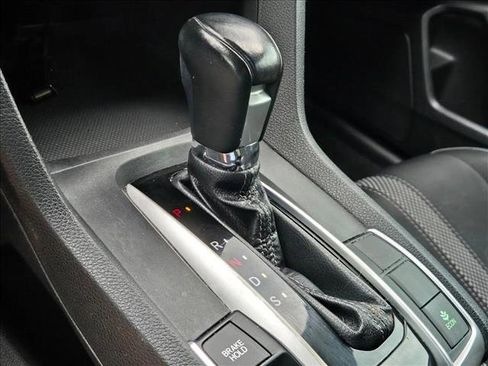 Used 2019 Honda Civic Sport image 15