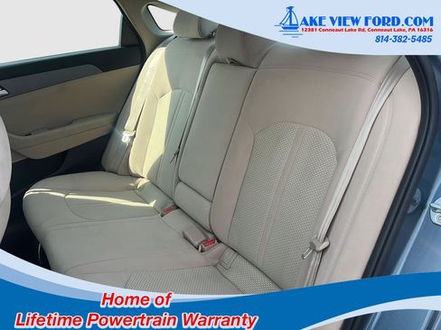 Used 2016 Hyundai Sonata SE w/ Cargo Package FWD image 34