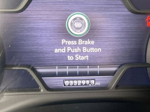 Used 2022 RAM 1500 Laramie image 12