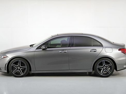 Used 2019 Mercedes-Benz A 220 w/ AMG Line image 51