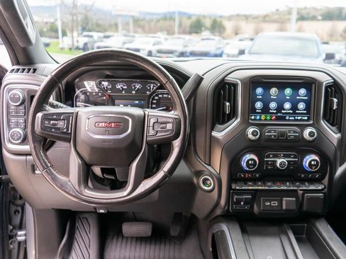 Used 2020 GMC Sierra 1500 AT4 w/ AT4 Premium Package image 16