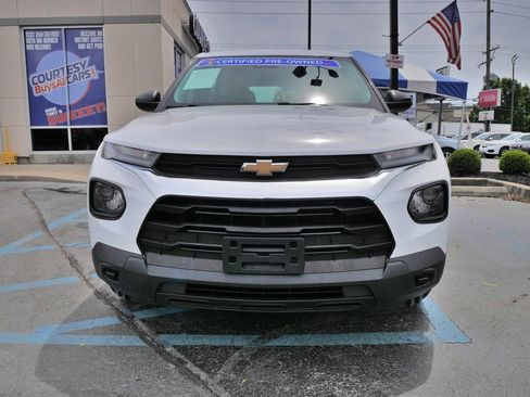 Used 2022 Chevrolet TrailBlazer LS FWD image 3