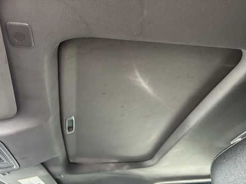 Used 2023 Chevrolet Silverado 1500 LT Trail Boss w/ LT Trail Boss Premium Package image 16