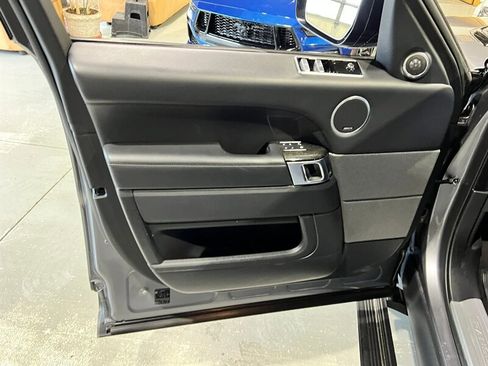 Used 2020 Land Rover Range Rover Sport HSE Dynamic image 16