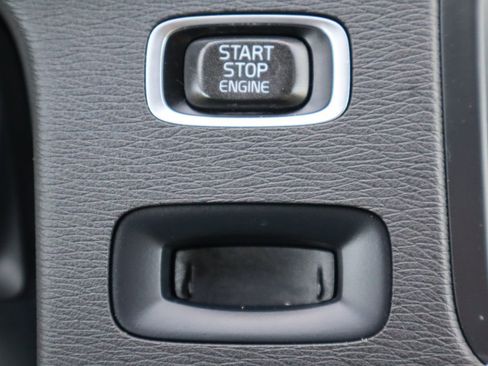 Used 2015 Volvo V60 T5 Premier image 36