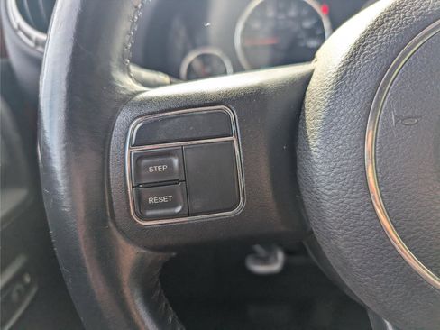 Used 2014 Jeep Wrangler Unlimited Sahara w/ Dual Top Group AWD/4WD image 24