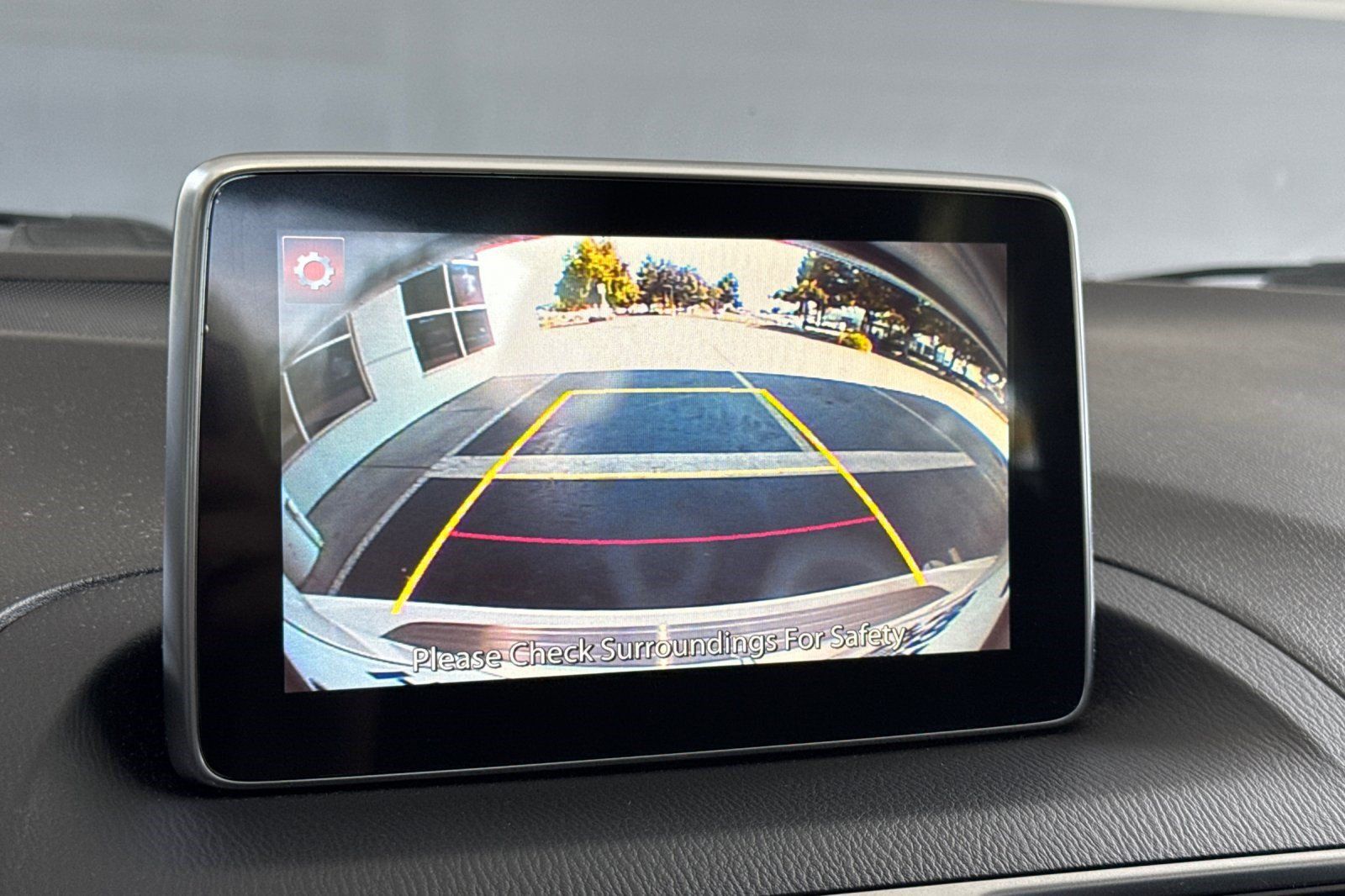 Used 2014 MAZDA MAZDA3 i Touring w/ Technology Package FWD image 24