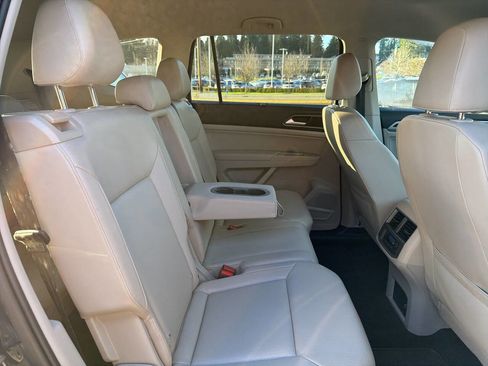 Used 2018 Volkswagen Atlas SE image 22