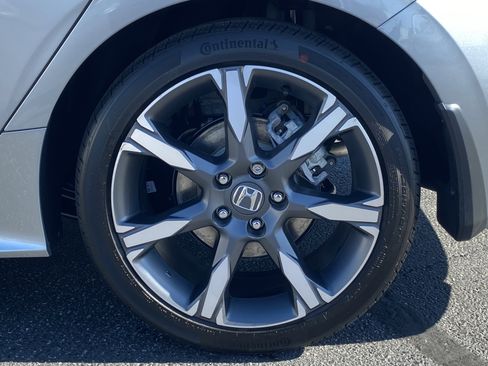 Used 2026 Honda Civic Sport Touring image 7