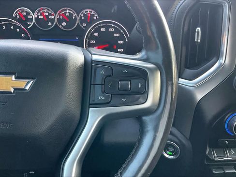 Used 2020 Chevrolet Silverado 1500 LT w/ Texas Edition image 23