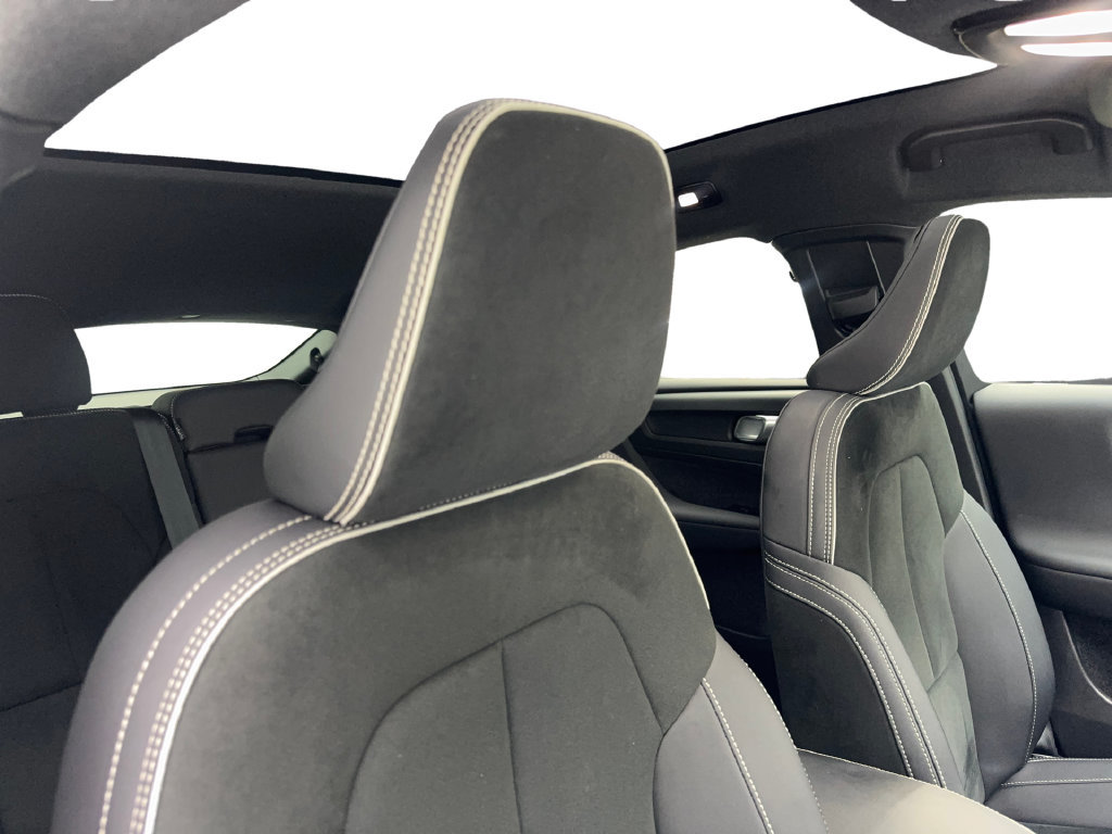 Used 2023 Volvo C40 P8 Recharge Ultimate AWD/4WD image 47